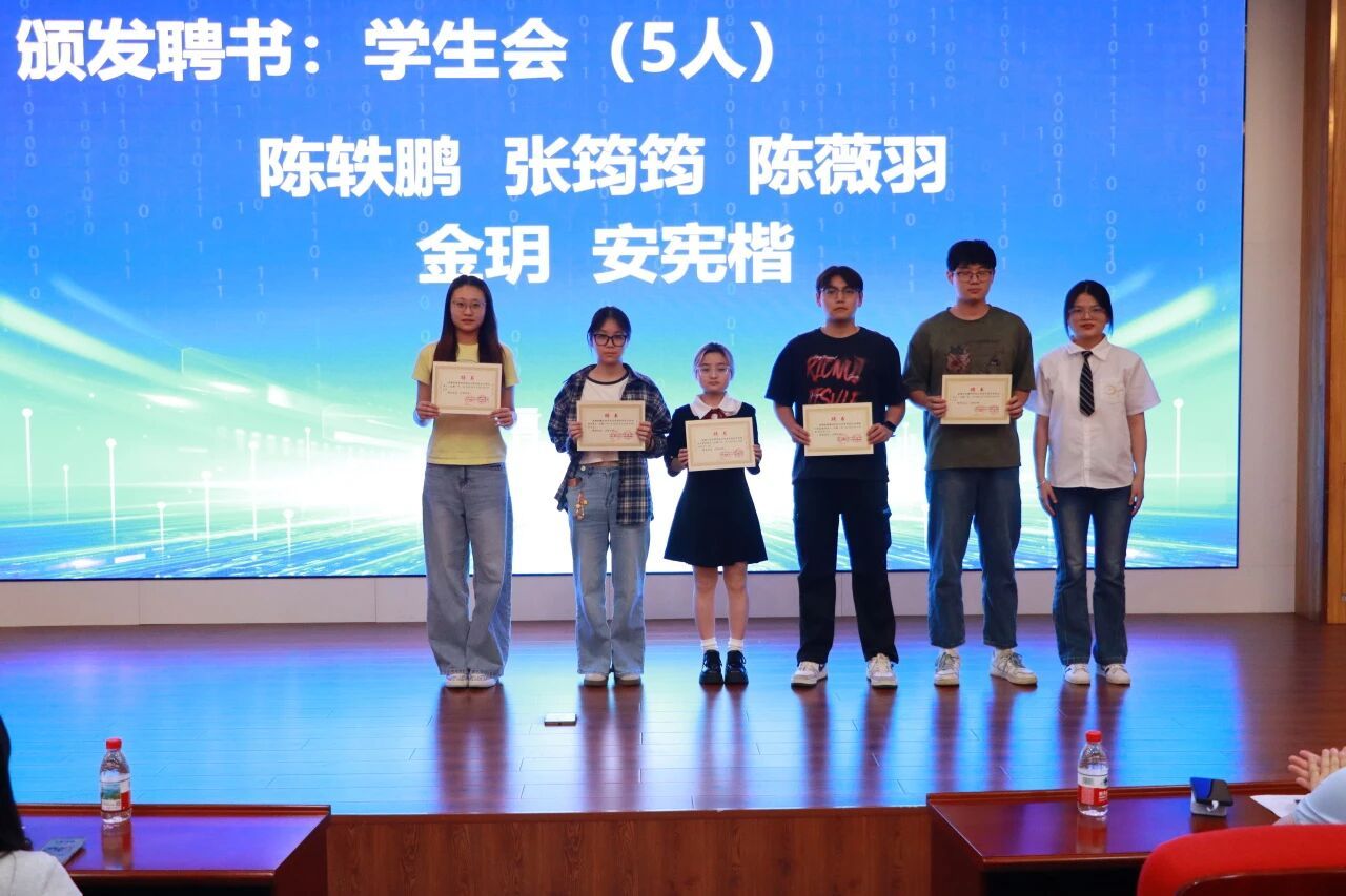 家庭教师av