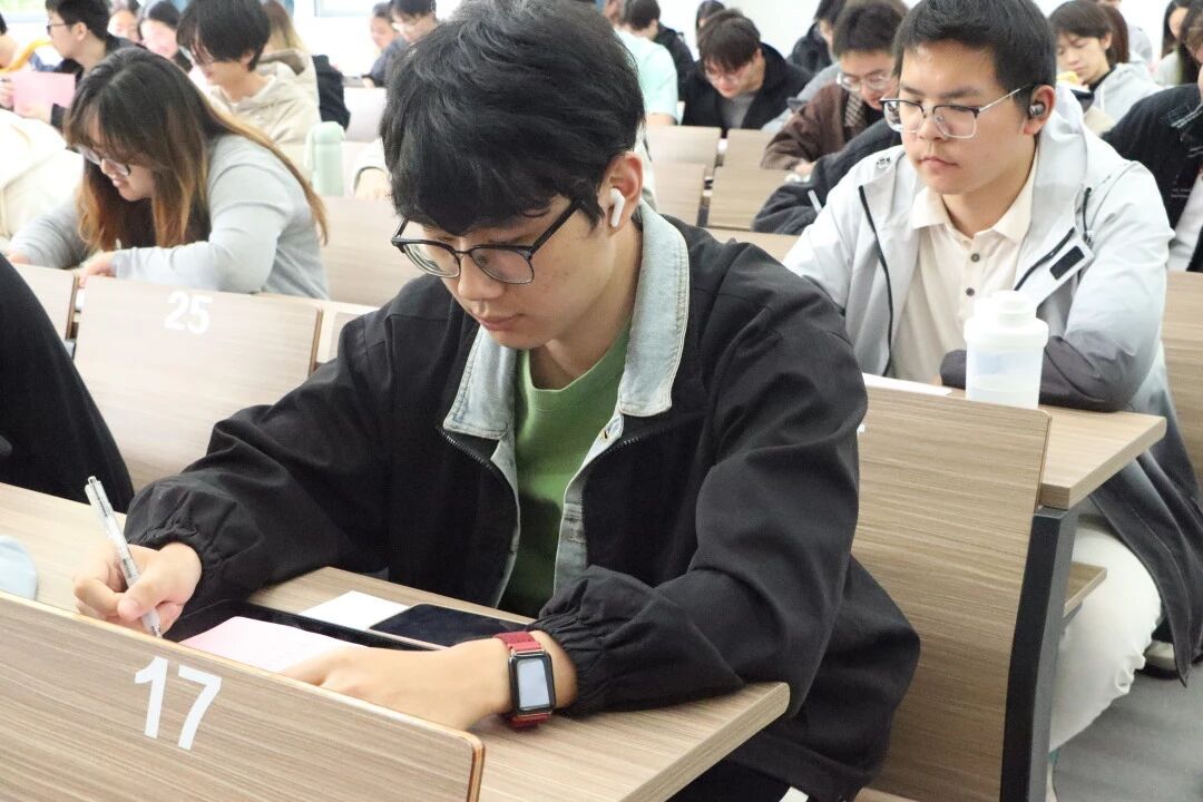 家庭教师av