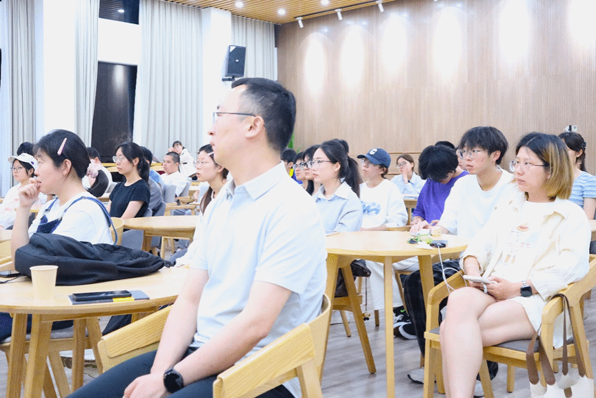 家庭教师av